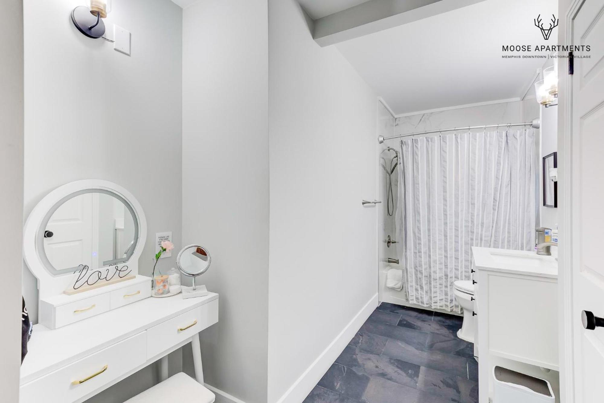 The Moose #7 - Instaworthy Studio With Amazing Views, Free Parking & Heated King Bed 孟菲斯 外观 照片