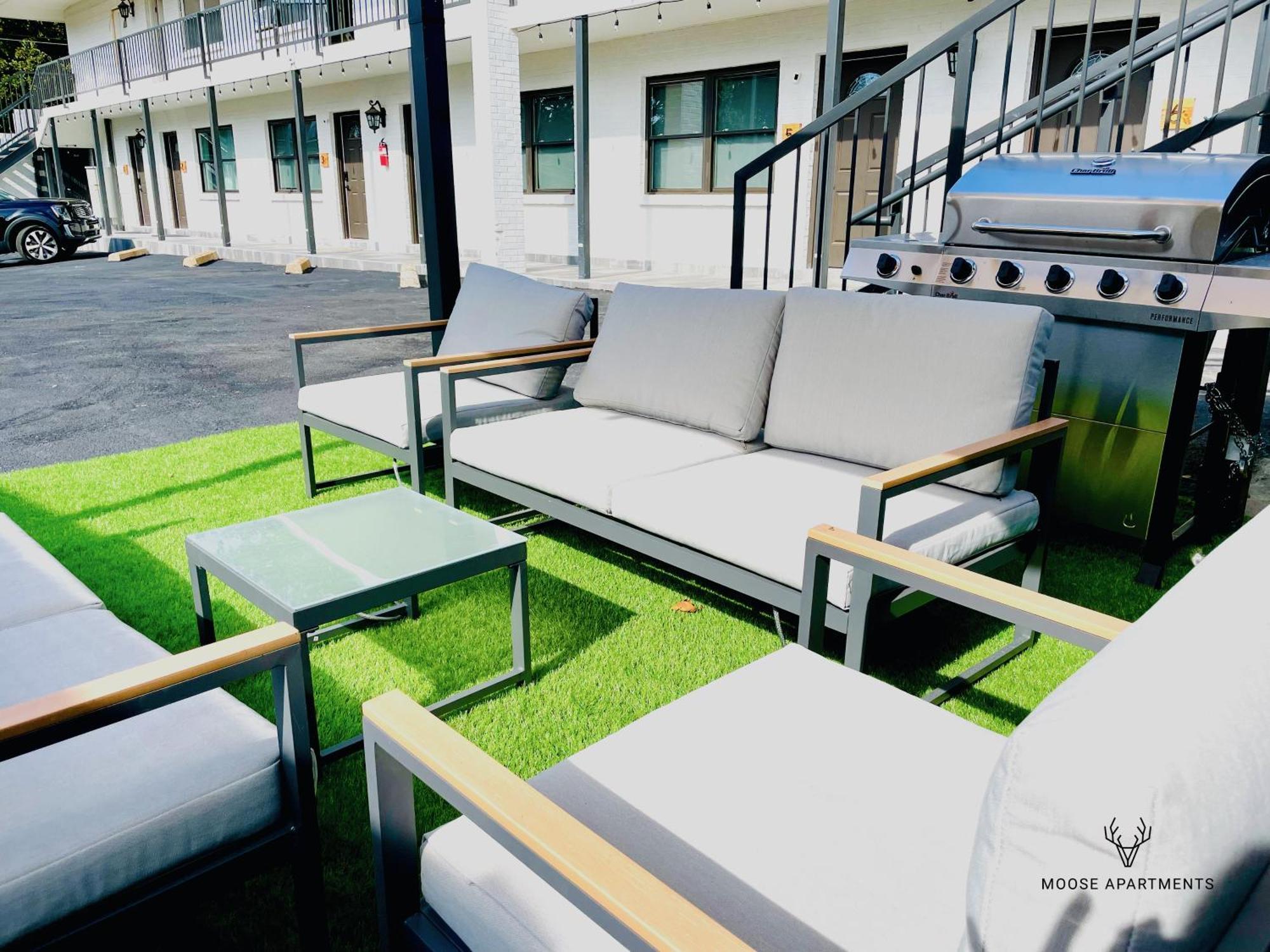 The Moose #7 - Instaworthy Studio With Amazing Views, Free Parking & Heated King Bed 孟菲斯 外观 照片